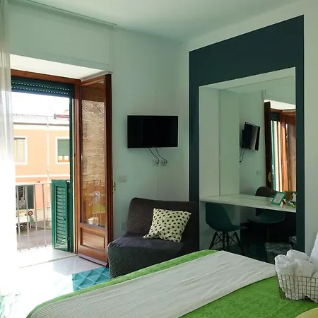 Ninina Boutique 3* Salerno