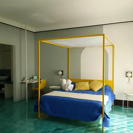 Ninina Boutique Bed & Breakfast *
